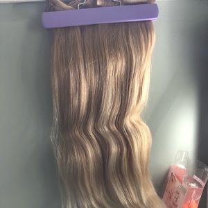 Luxy Clip In Seamless Hair Extensions 20”